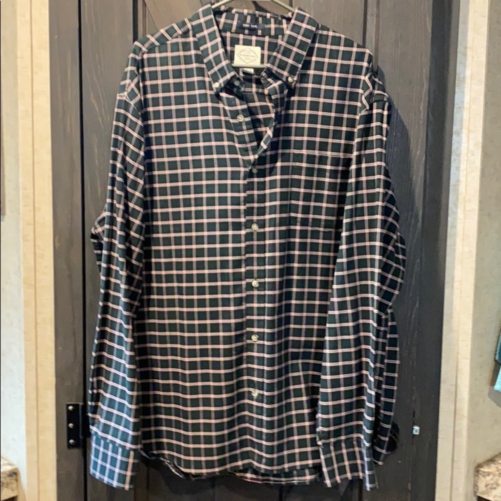 St. John’s Bay Button Up Long Sleeve Shirt